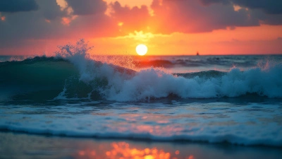 Dynamic Ocean Waves Rolling Under Colorful Sunset