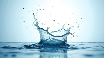 Dynamic Water Splash with Crystal-Clear Droplets