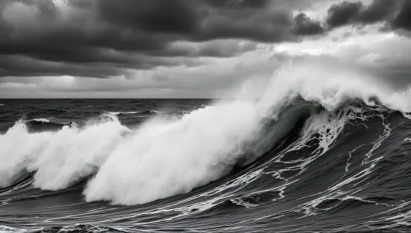 High-Contrast Grayscale Ocean Waves Photography