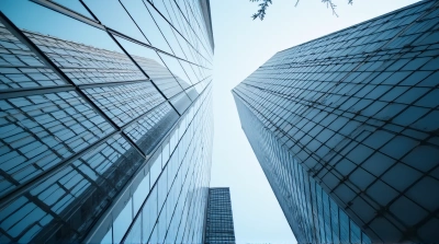 Skyscraper Mirror Facade Reflecting Cityscape